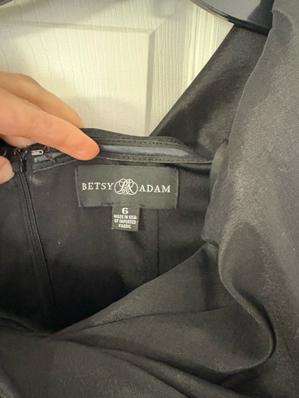 Betsy & Adam Black Off-the-Shoulder Maxi Gown - Picture 5 of 6